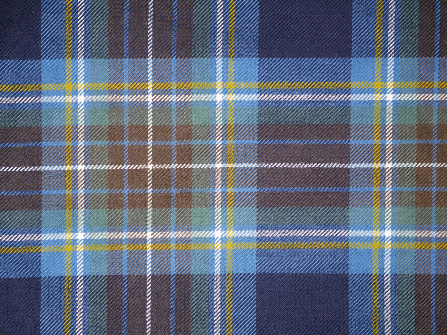 Holyrood Modern 13oz Wool
